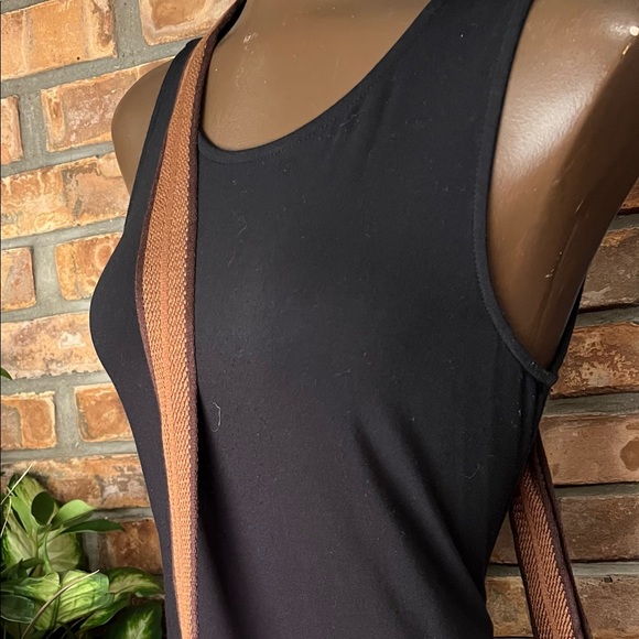 BNWT BU ZHI YUN SADDLEBAG W/ THREE POCKETS, 1 W/ A ZIPPERED POCKET AND ONE W/O - Picture 7 of 7